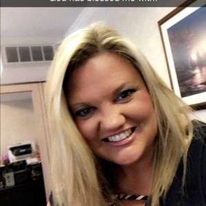 Meet your Posher, Ashlee